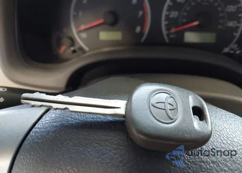 2010 Toyota Corolla S/Le/Xle from USA, damaged, VIN 1NXBU4EE9AZ198527